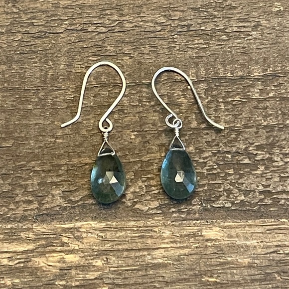 SOLD Moss Aquamarine Drop Earrings - Picture 3 of 3